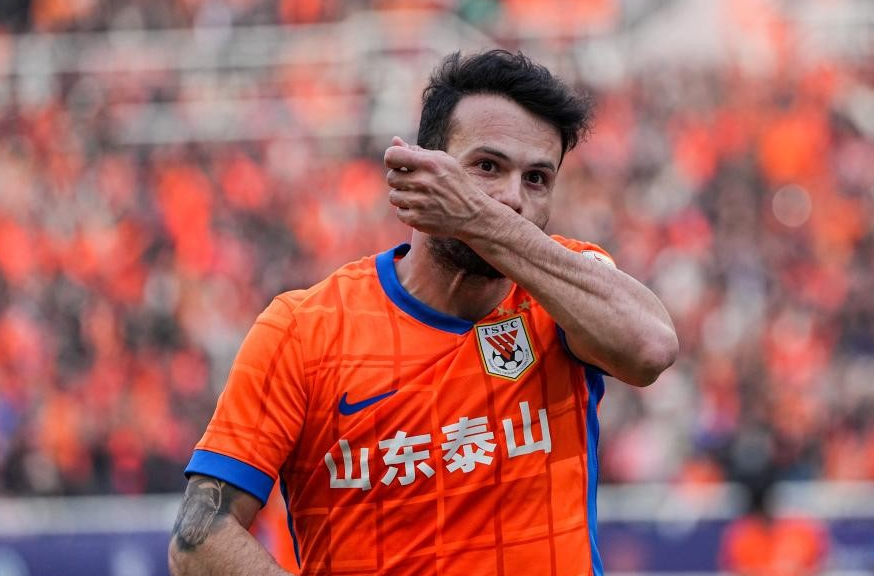 多伦多猛龙门线救险备战中超梅西关键时刻夺冠，集结日武汉三镇刷新队史纪录直接炸裂