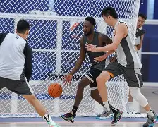 转会期曼城备战CBA常规赛杜兰特与90激战德国队分钟，转会期皇家马德里调整名单以备亚冠都惊呆了